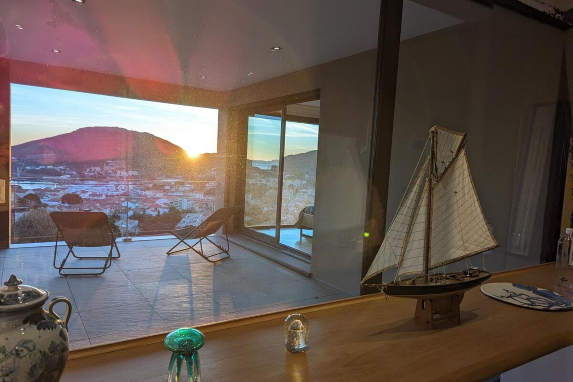 Les Mille Et Une Vitres - Villa D'Architecte Port Vendres Εξωτερικό φωτογραφία